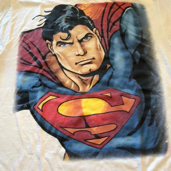 Superman DC Comics Tee Shirt - Picture 1 of 6